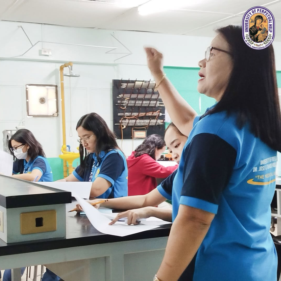 philippines mbbs fees for indian students